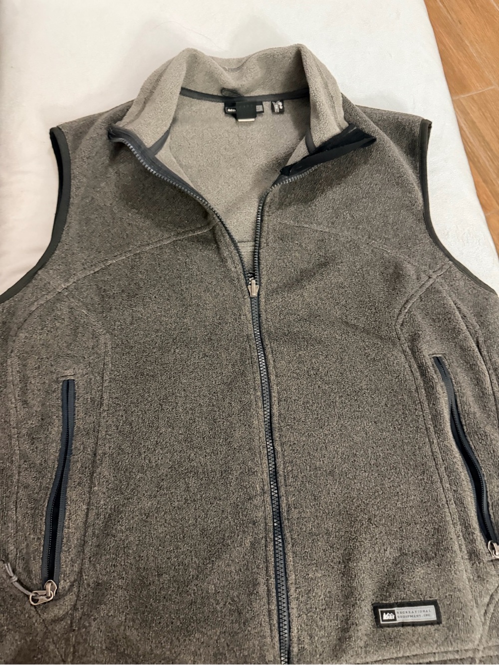 REI Men's Gray Fleece Vest - Full Zip